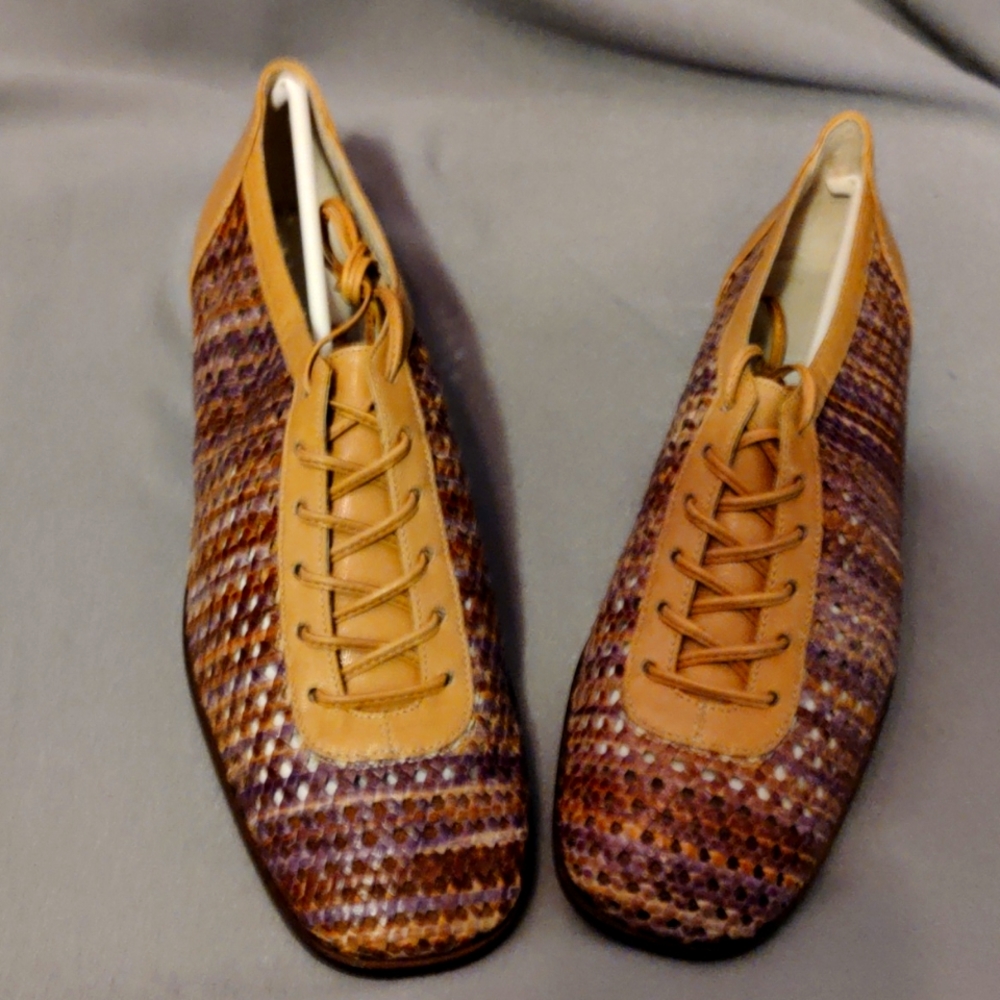 Lorenzo Banfi Women's size 38